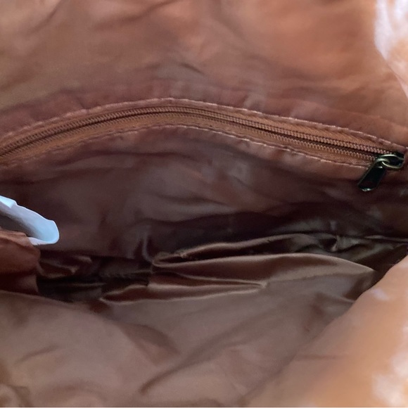 Wristlet - Picture 5 of 5